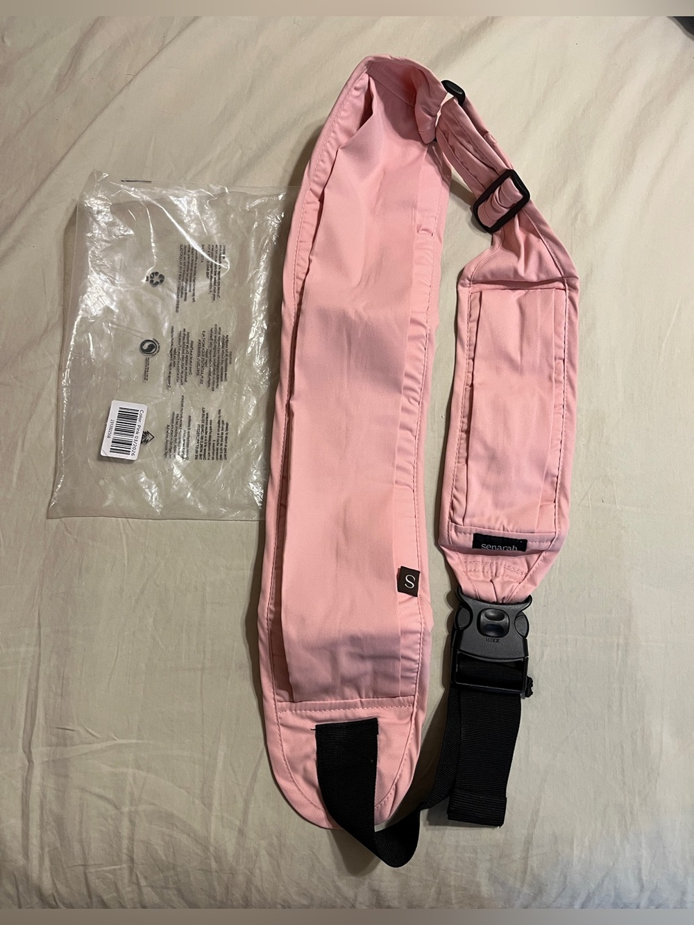 NIP $82 Senarah Toddler Carrier in Pink One Size